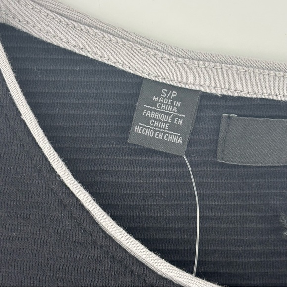 Joe's Jeans NWT Black and Grey Horizontal Ribbed Cotton Short Sleeve Tee, Small - Picture 12 of 16